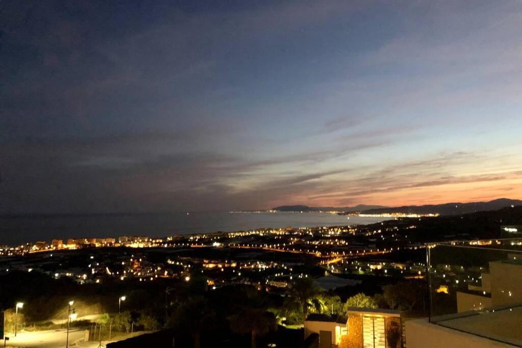 Casa Del Mar Apartment Torrox Luaran gambar